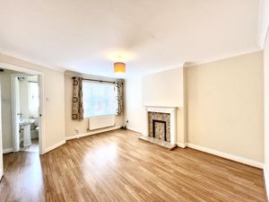 Living Room- click for photo gallery